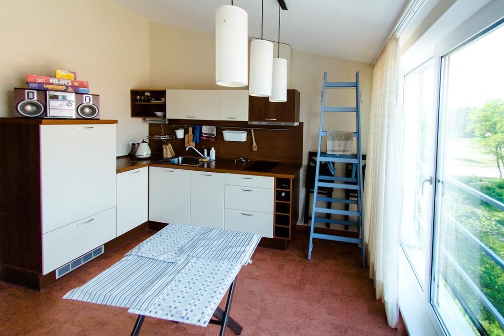 Ferienwohnung Lapes Namai Pervalka Exterior foto